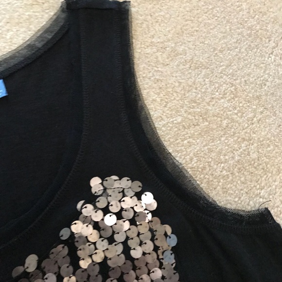 Vera Wang night out top for ladies. - Picture 4 of 5